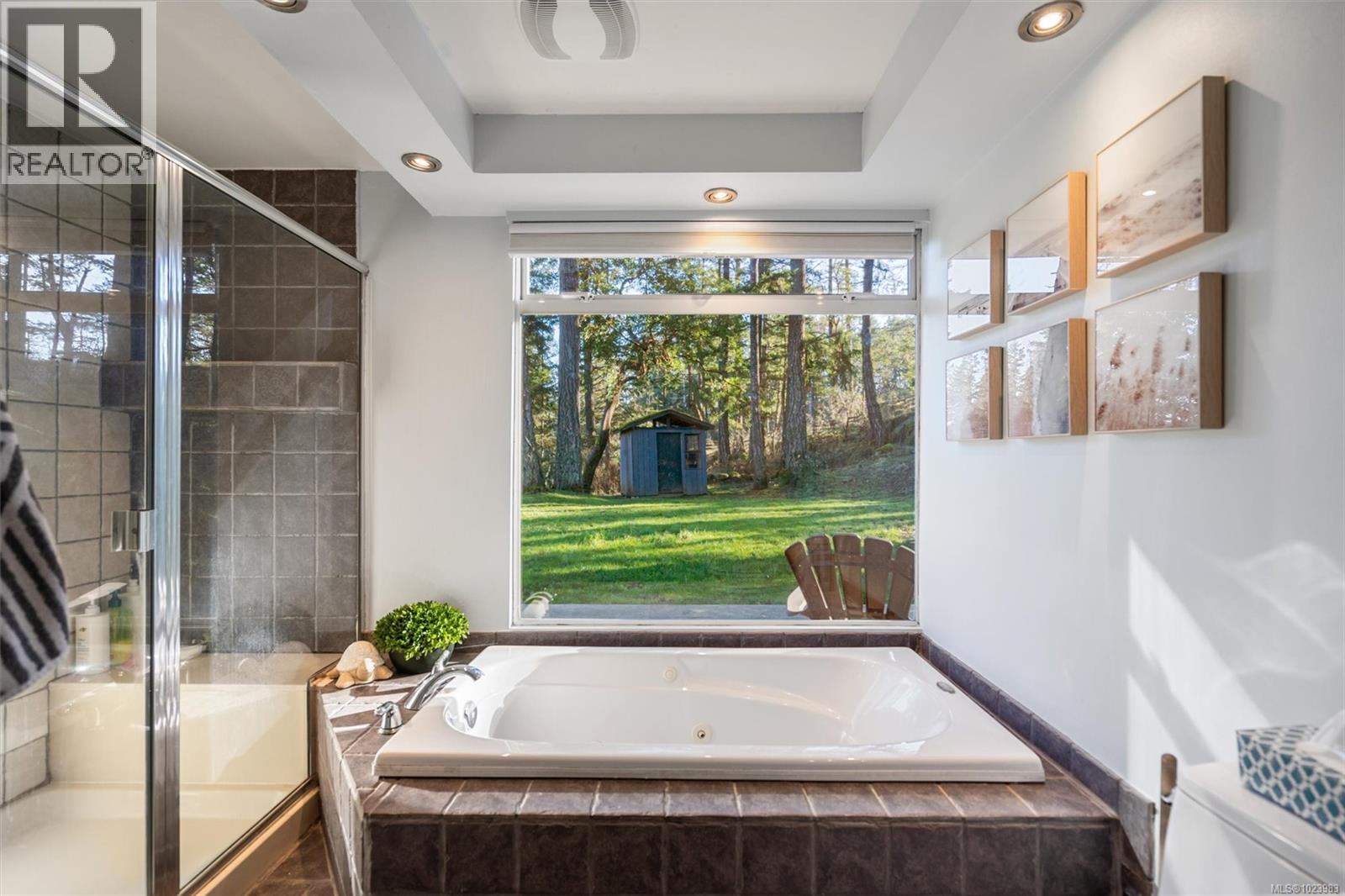 665 Latoria Rd, Colwood, British Columbia  V9C 3A3 - Photo 13 - 1023983