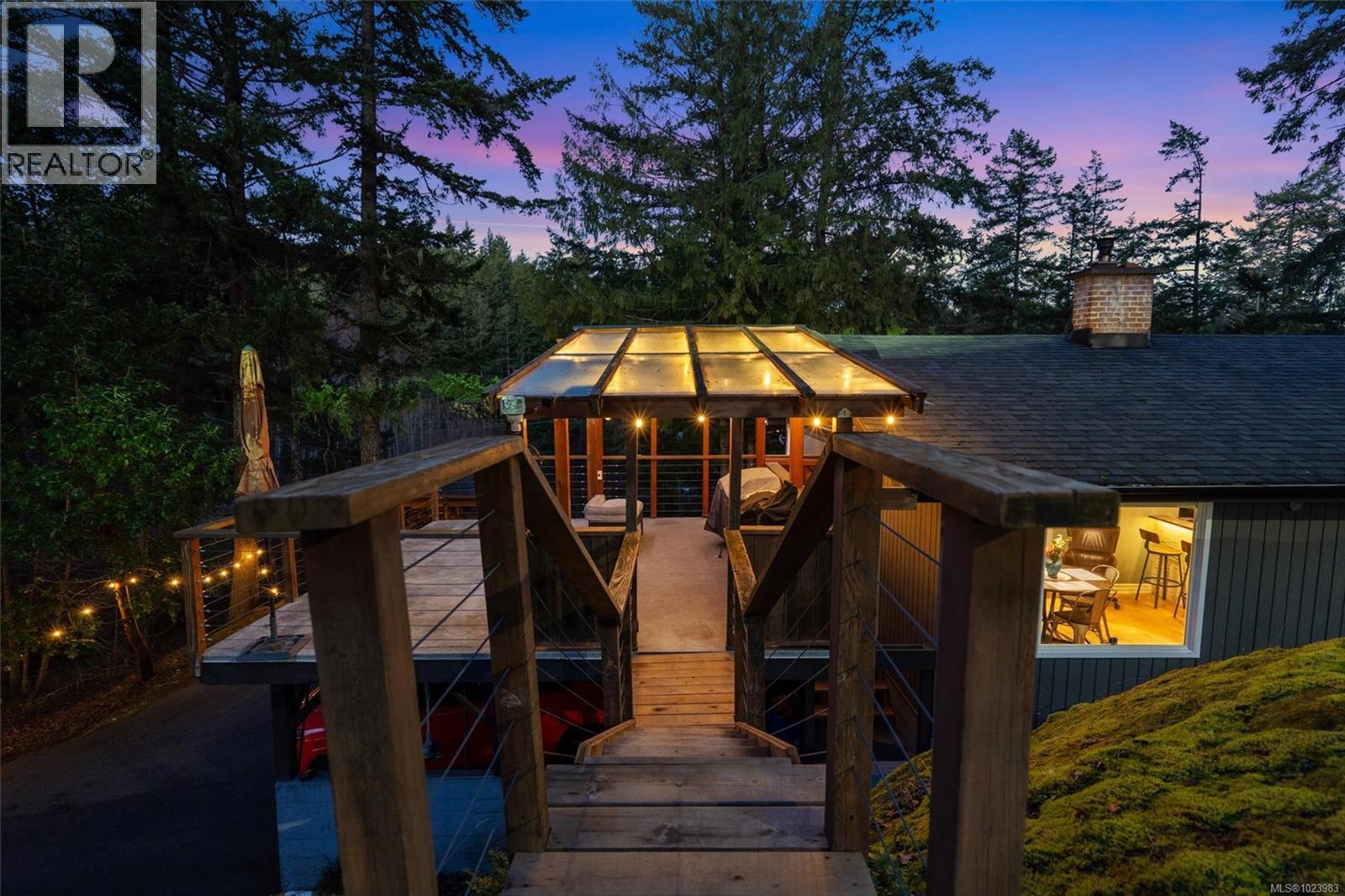 665 Latoria Rd, Colwood, British Columbia  V9C 3A3 - Photo 23 - 1023983