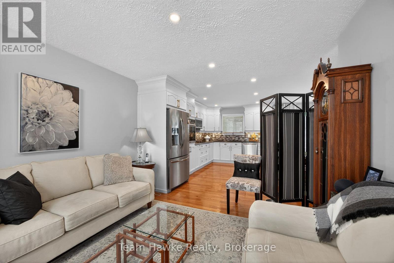 58 Byrnes Crescent, Penetanguishene, Ontario L9M 1V9 - Photo 11 - S12724892