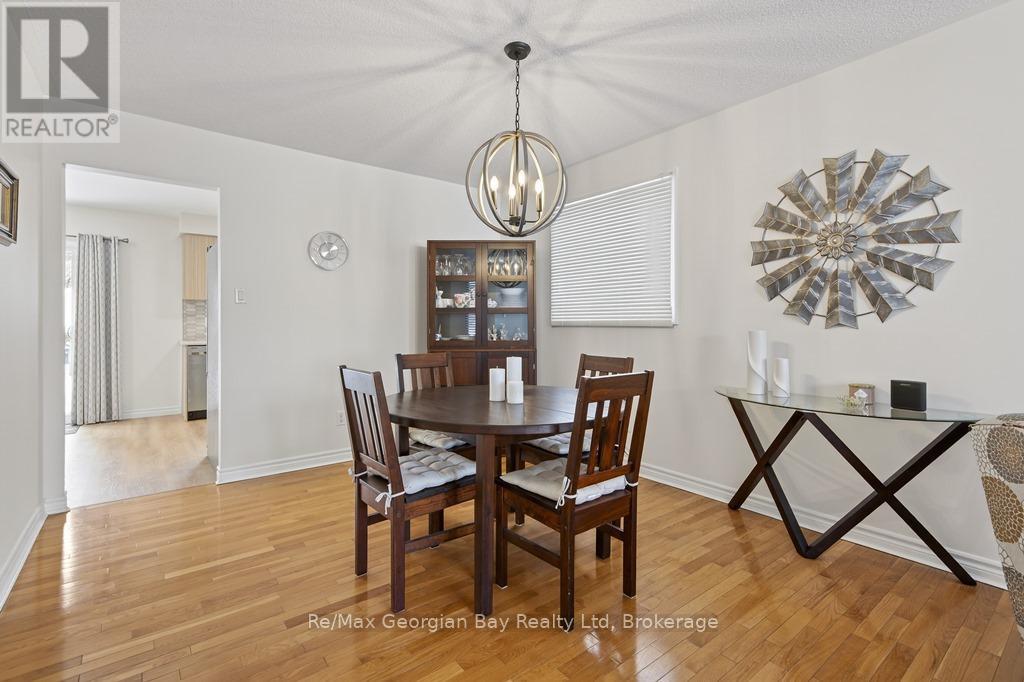 197 Mapledawn Drive, Midland, Ontario  L4R 5B9 - Photo 15 - S12724912