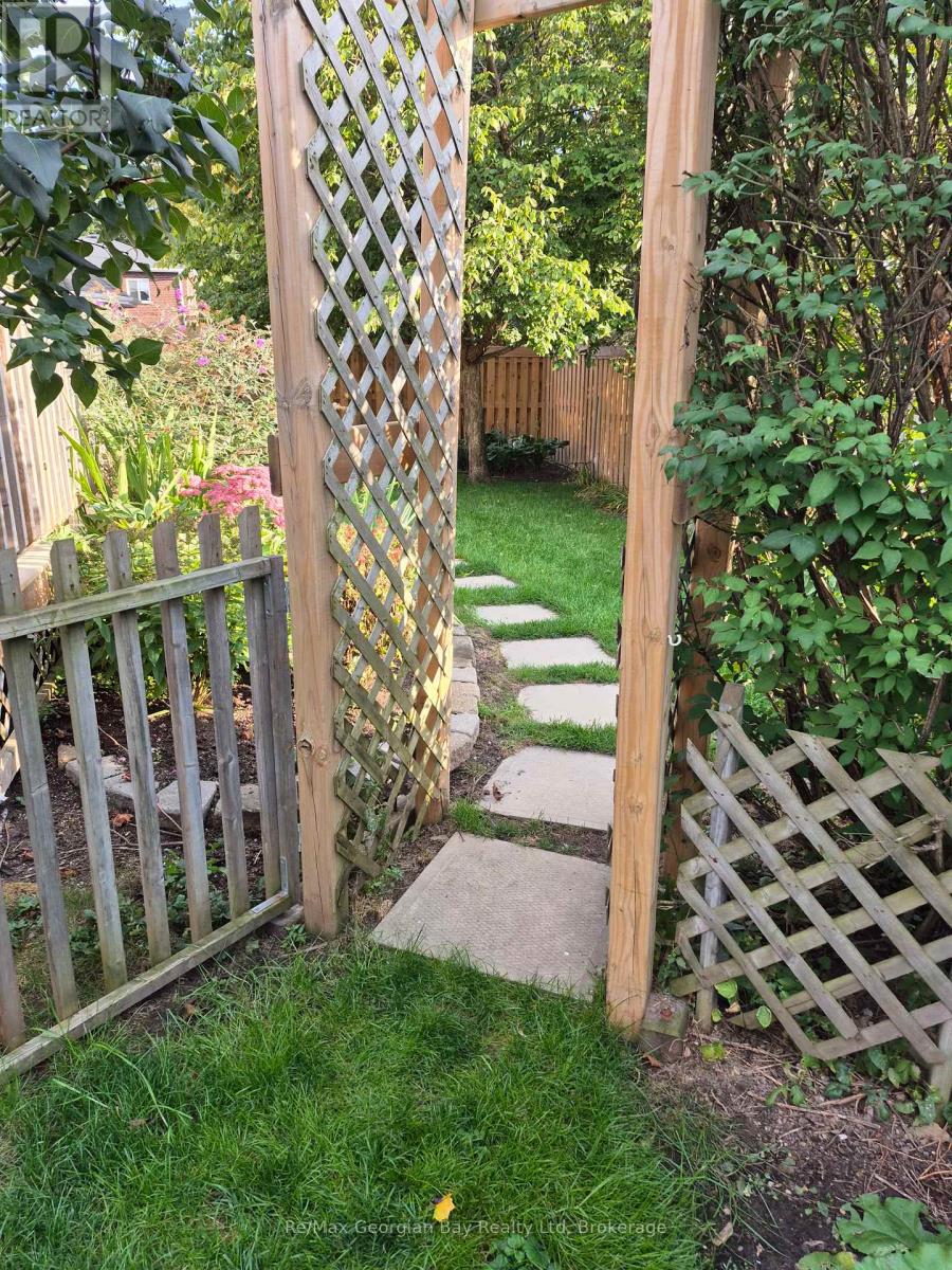 197 Mapledawn Drive, Midland, Ontario  L4R 5B9 - Photo 50 - S12724912