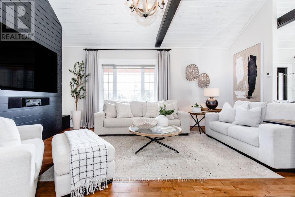 70 Wasaga Sands Drive, Wasaga Beach, Ontario  L9Z 1J4 - Photo 22 - S12724940