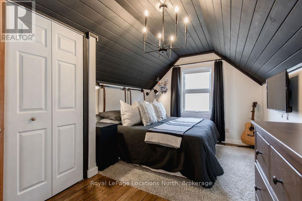 70 Wasaga Sands Drive, Wasaga Beach, Ontario  L9Z 1J4 - Photo 37 - S12724940