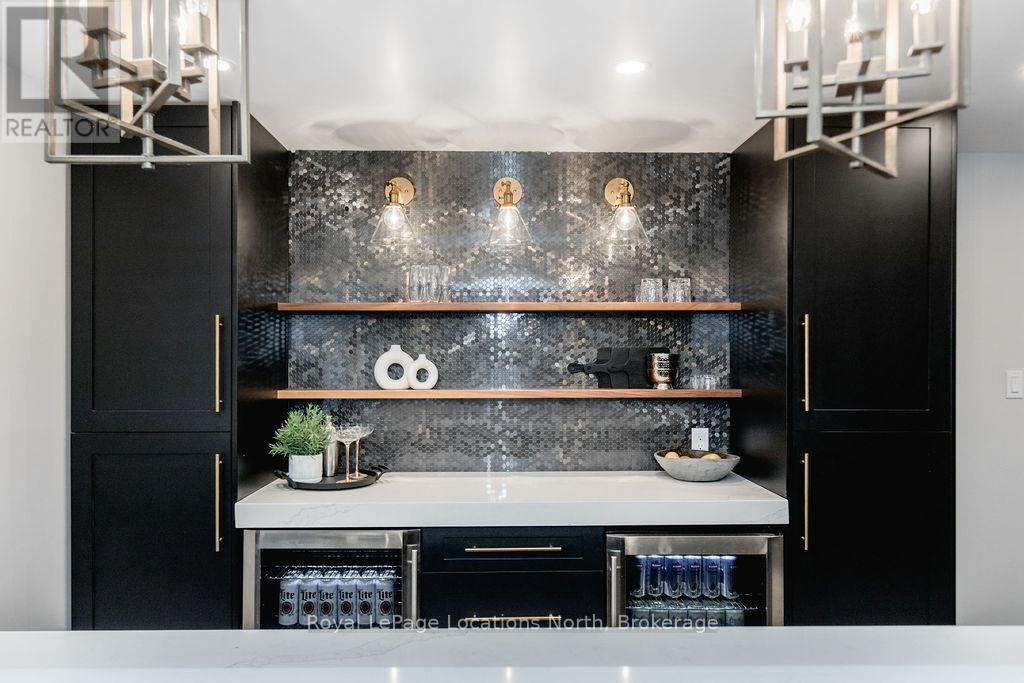 70 Wasaga Sands Drive, Wasaga Beach, Ontario  L9Z 1J4 - Photo 42 - S12724940