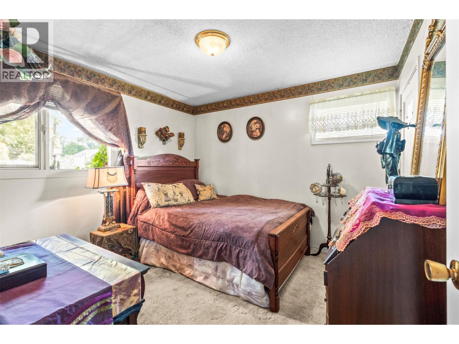 3405 18 Street, Vernon, British Columbia  V1T 4A8 - Photo 11 - 10373740