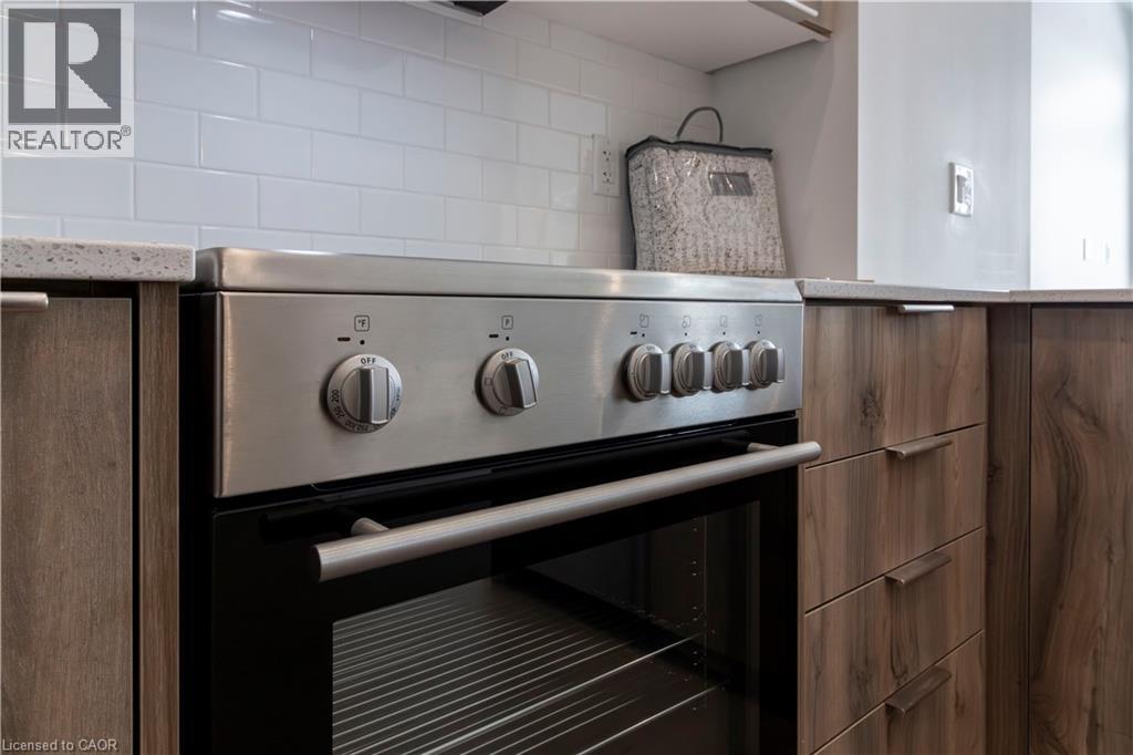25 Wellington Street S Unit# 1011, Kitchener, Ontario  N2G 0G5 - Photo 12 - 40798747