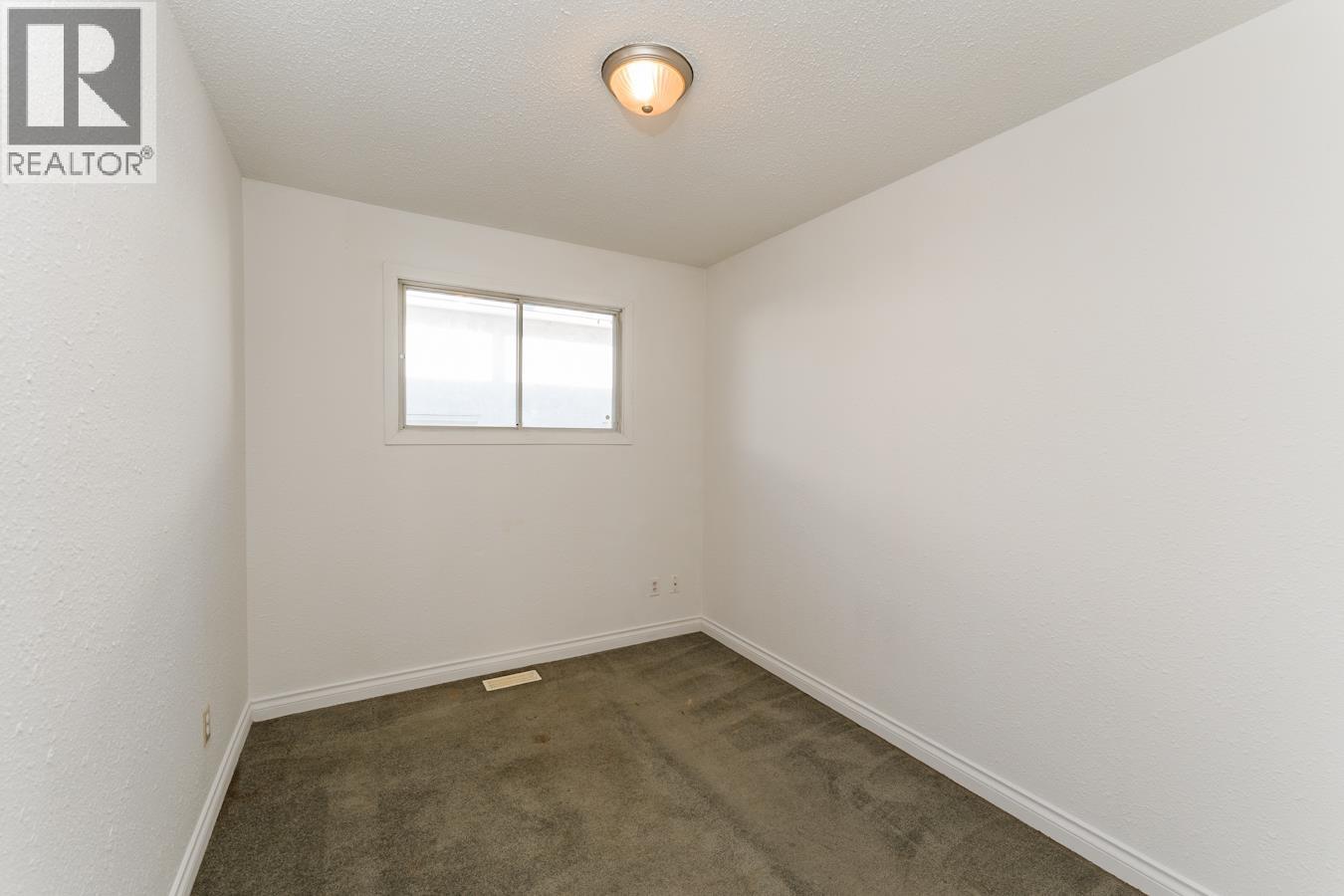 2354 Victoria Street, Prince George, British Columbia  V2L 4Z5 - Photo 12 - R3082529