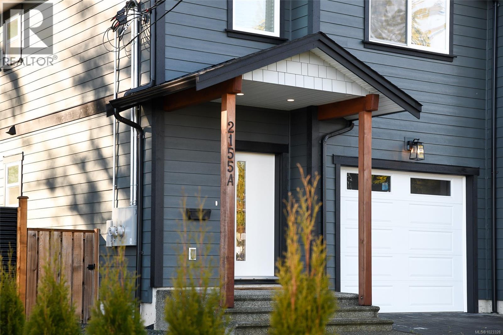 A 2155 Cousins Ave, Courtenay, British Columbia  V9N 3N6 - Photo 2 - 1023328