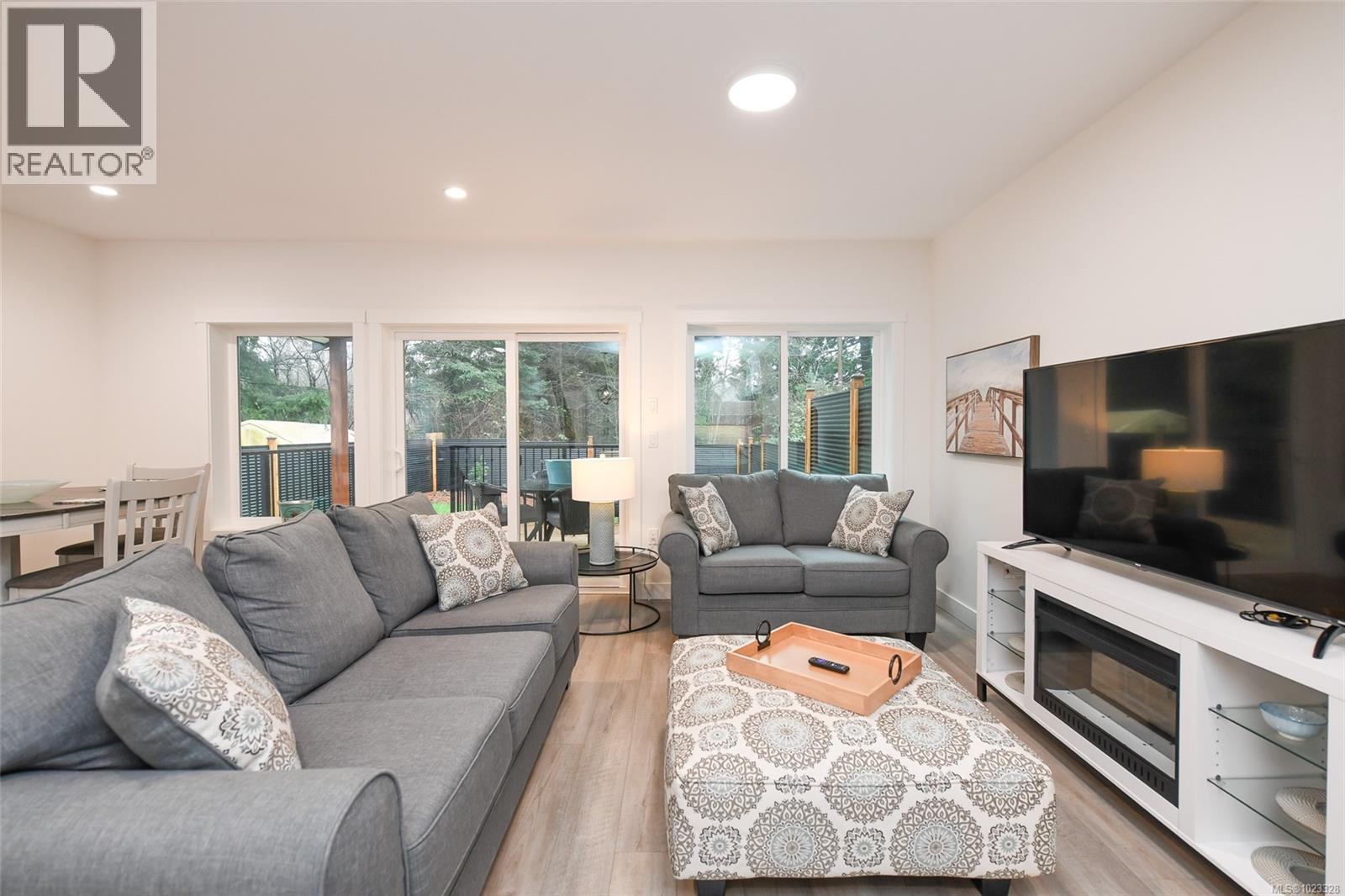 A 2155 Cousins Ave, Courtenay, British Columbia  V9N 3N6 - Photo 5 - 1023328