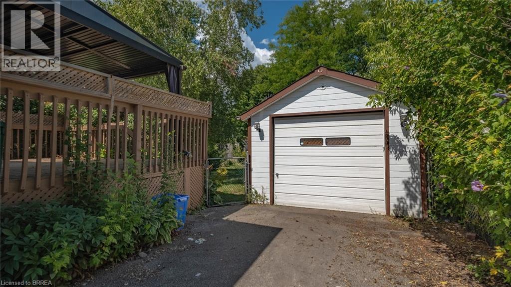 35 Salisbury Avenue, Brantford, Ontario  N3S 1M6 - Photo 28 - 40795199