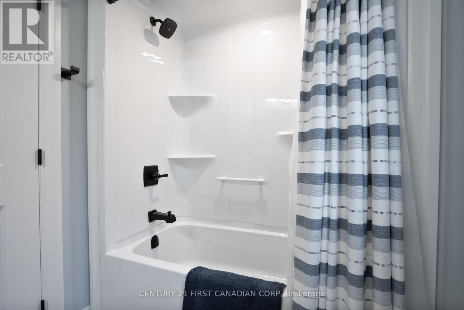 19 - 159 Collins Way, Strathroy-Caradoc, Ontario  N7G 0G8 - Photo 9 - X12724948