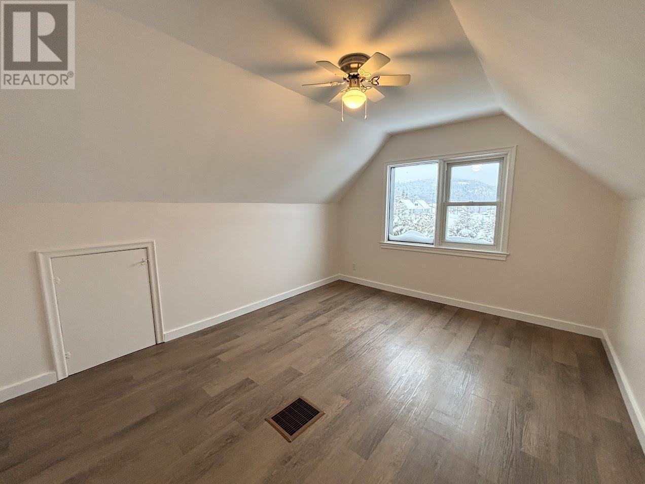 9 Shingwauk Dr, Manitouwadge, Ontario  P0T 2C0 - Photo 18 - TB253423