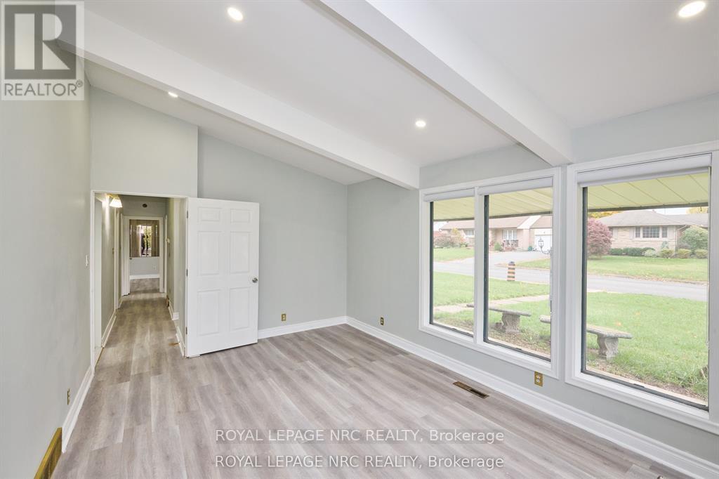 6673 Huggins Street, Niagara Falls, Ontario  L2J 1H5 - Photo 14 - X12724878