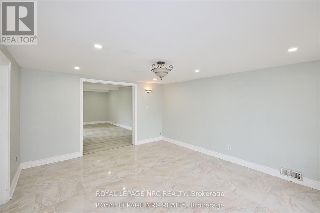 6673 Huggins Street, Niagara Falls, Ontario  L2J 1H5 - Photo 17 - X12724878