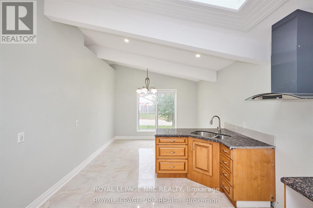 6673 Huggins Street, Niagara Falls, Ontario  L2J 1H5 - Photo 24 - X12724878