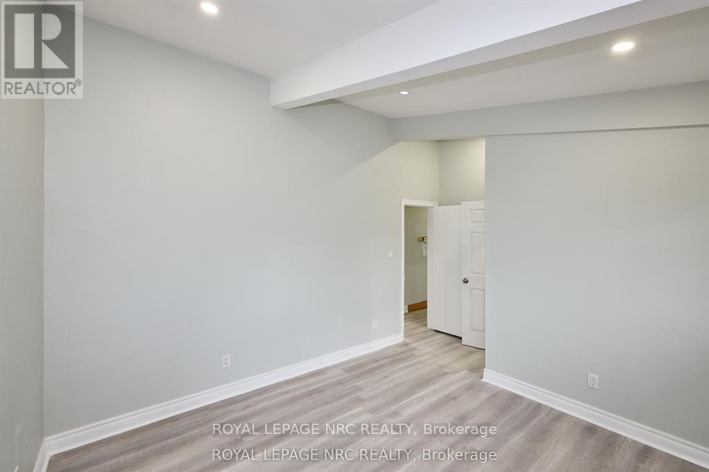 6673 Huggins Street, Niagara Falls, Ontario  L2J 1H5 - Photo 33 - X12724878