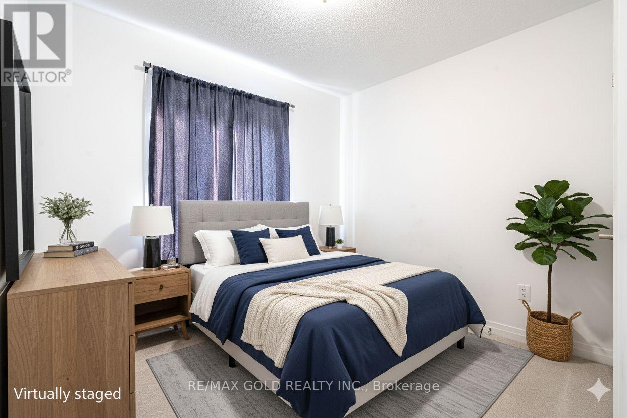 18 Haydrop Road, Brampton, Ontario L6P 4P3 - Photo 7 - W12691882