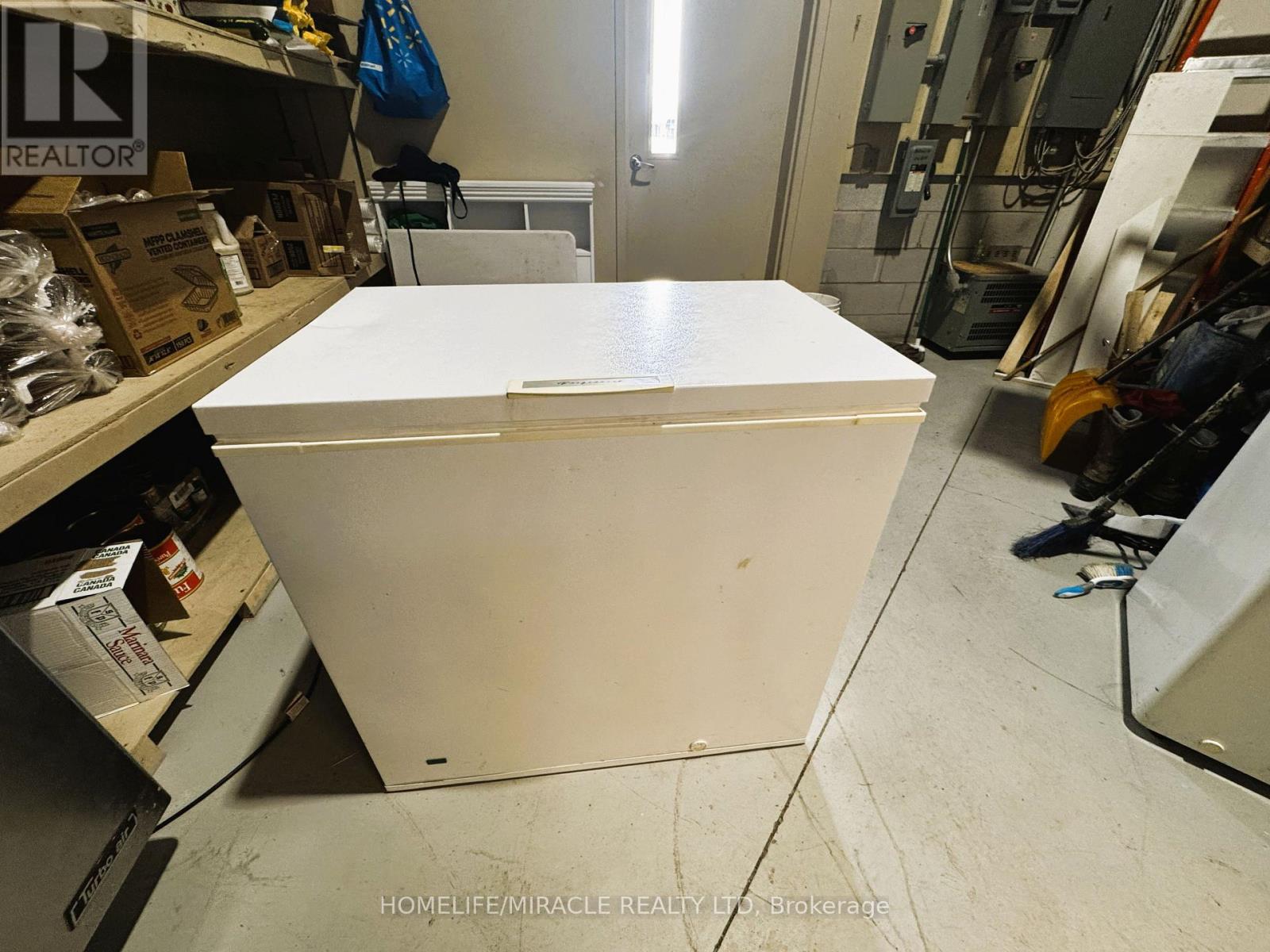 8 Thompson Crescent, Erin, Ontario  N8B 1T0 - Photo 28 - X12723672