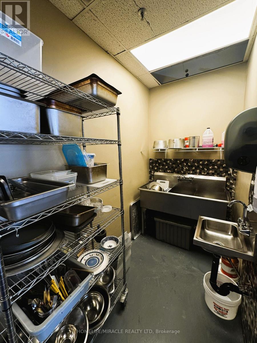 8 Thompson Crescent, Erin, Ontario  N8B 1T0 - Photo 13 - X12723672