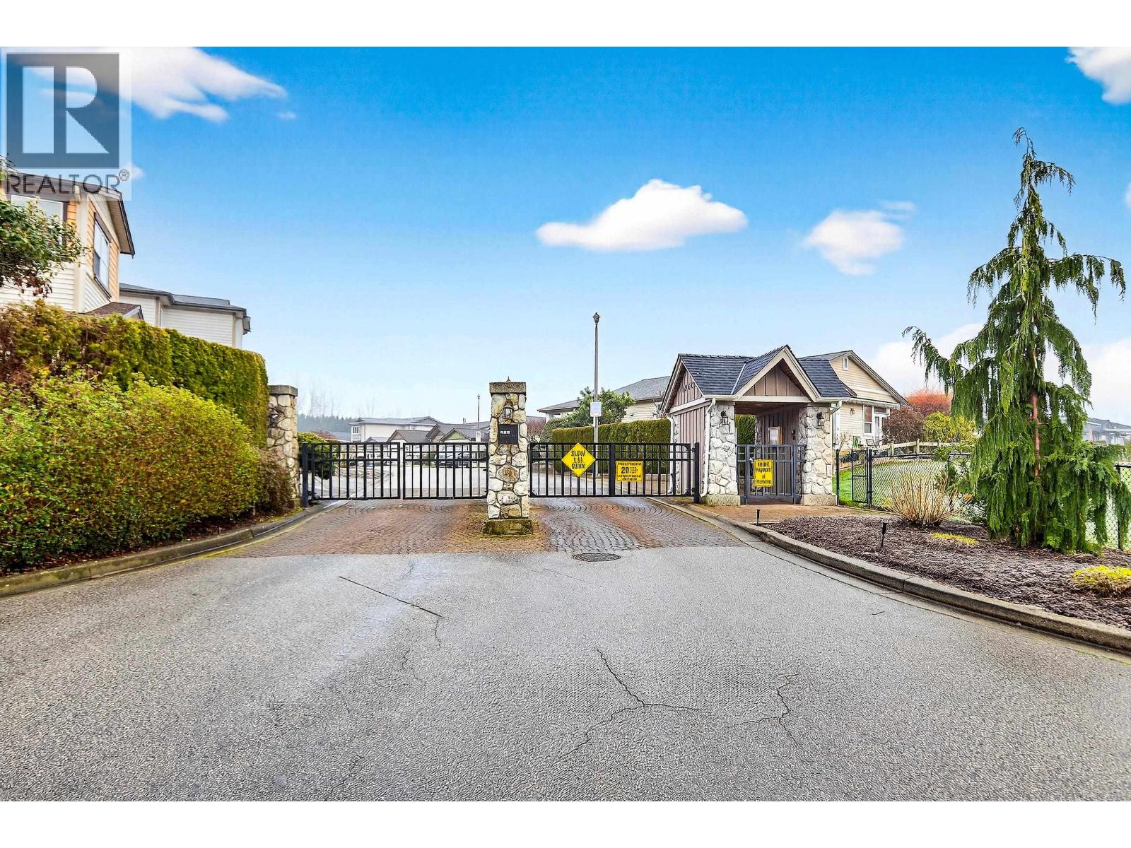 154 19639 Meadow Gardens Way, Pitt Meadows, British Columbia  V3Y 2T5 - Photo 37 - R3082556