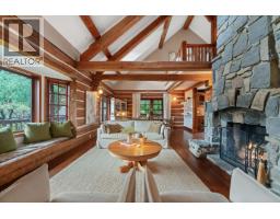 5851 EAGLE ISLAND, West Vancouver, British Columbia