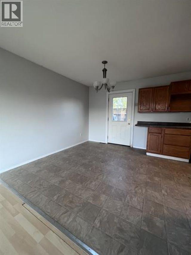 3955 Cottonwood Road, Fort Nelson, British Columbia  V0C 1R0 - Photo 4 - R3063933