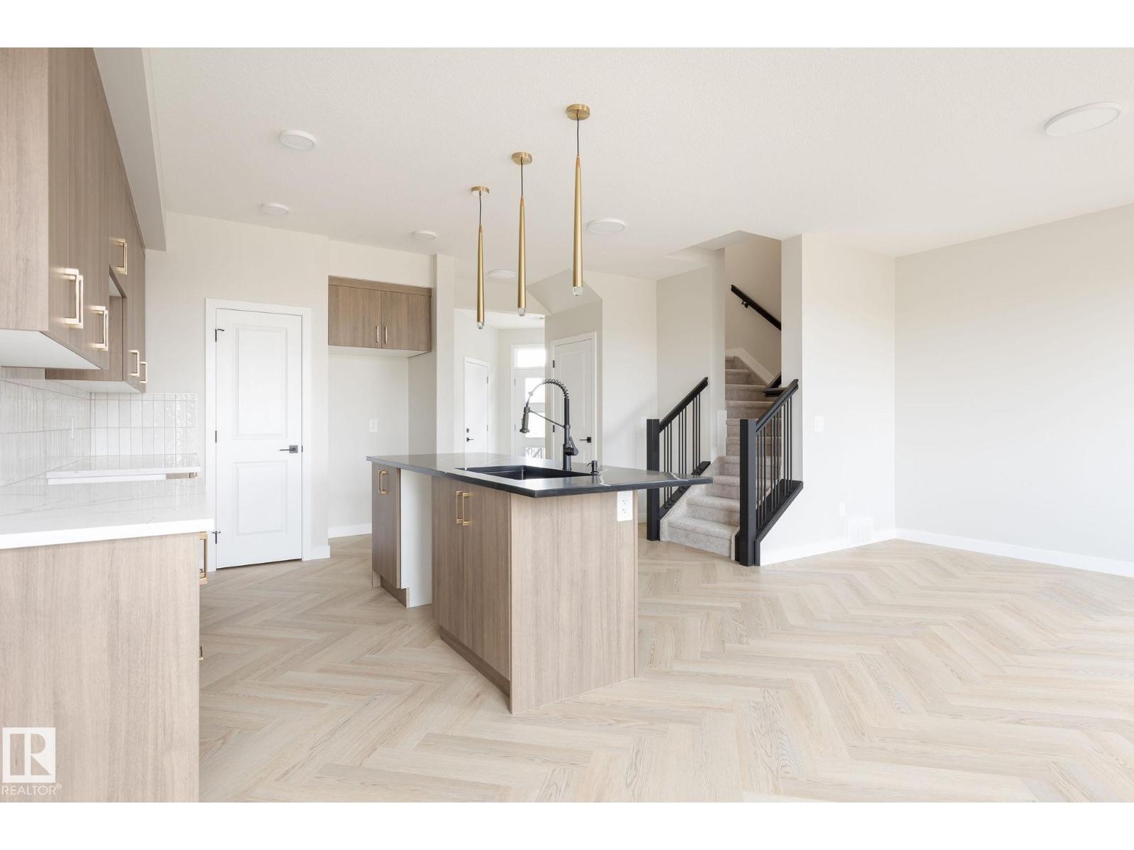 160 Catria Pt, Sherwood Park, Alberta  T8H 3B1 - Photo 13 - E4470892