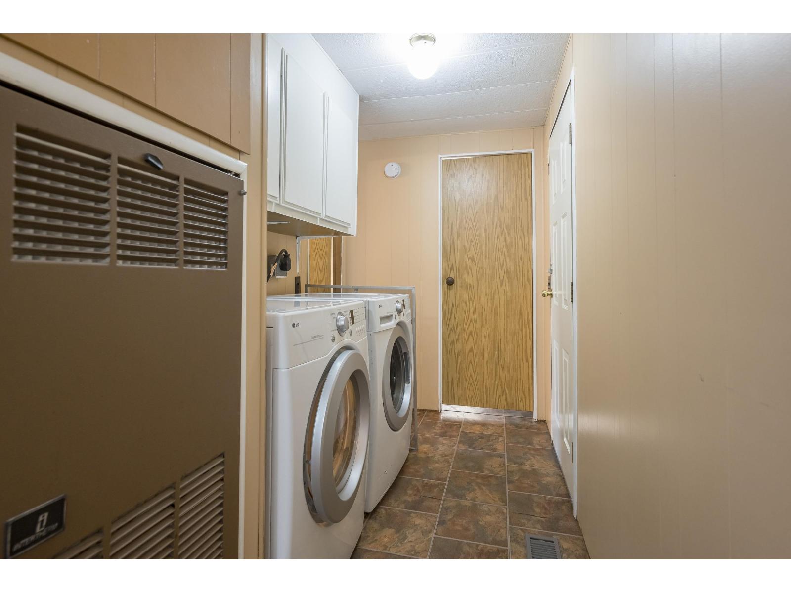 3381 208 Street, Langley, British Columbia  V2Z 2C5 - Photo 23 - R3075432