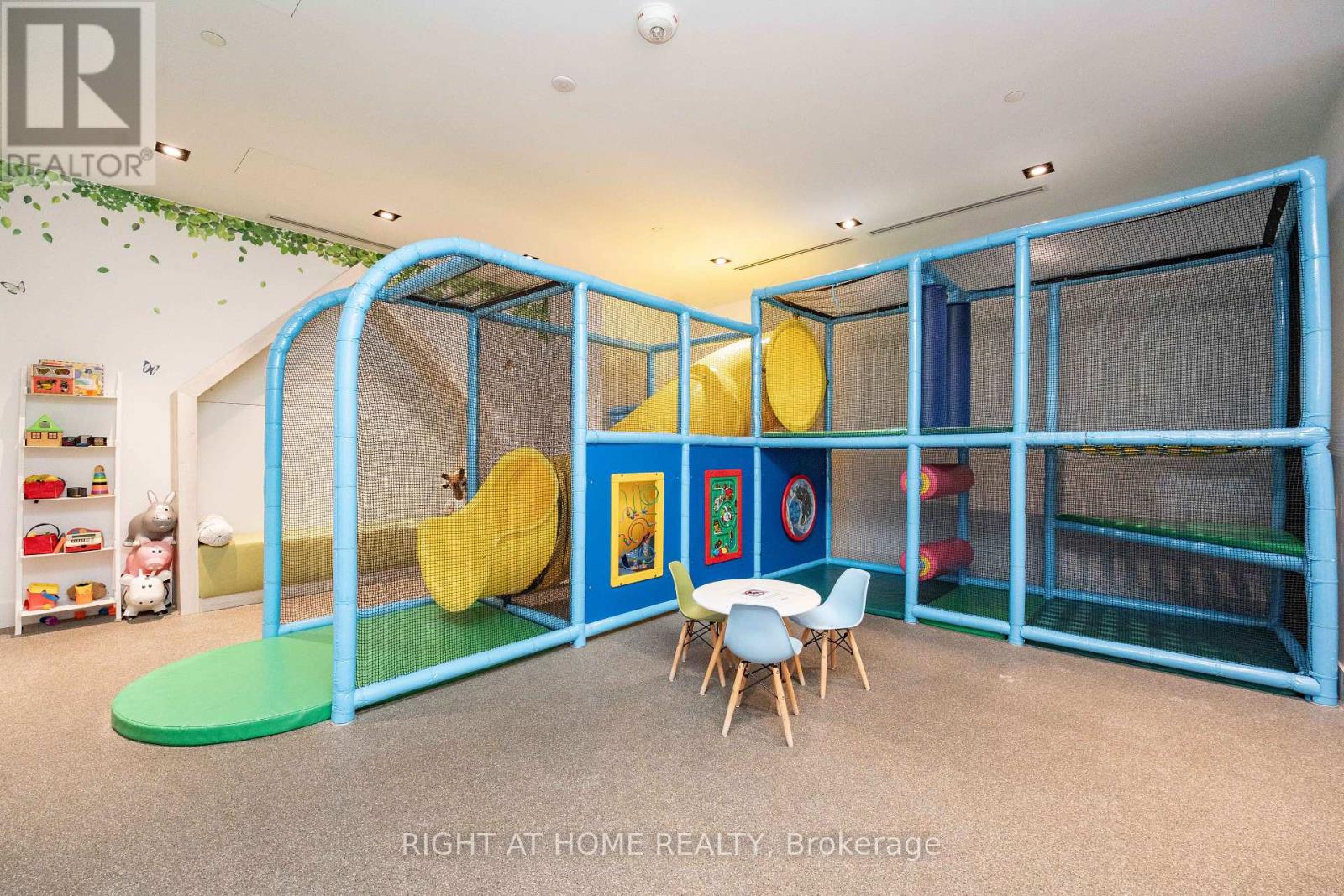 602 - 125 Redpath Avenue, Toronto, Ontario  M4P 1J5 - Photo 34 - C12724886