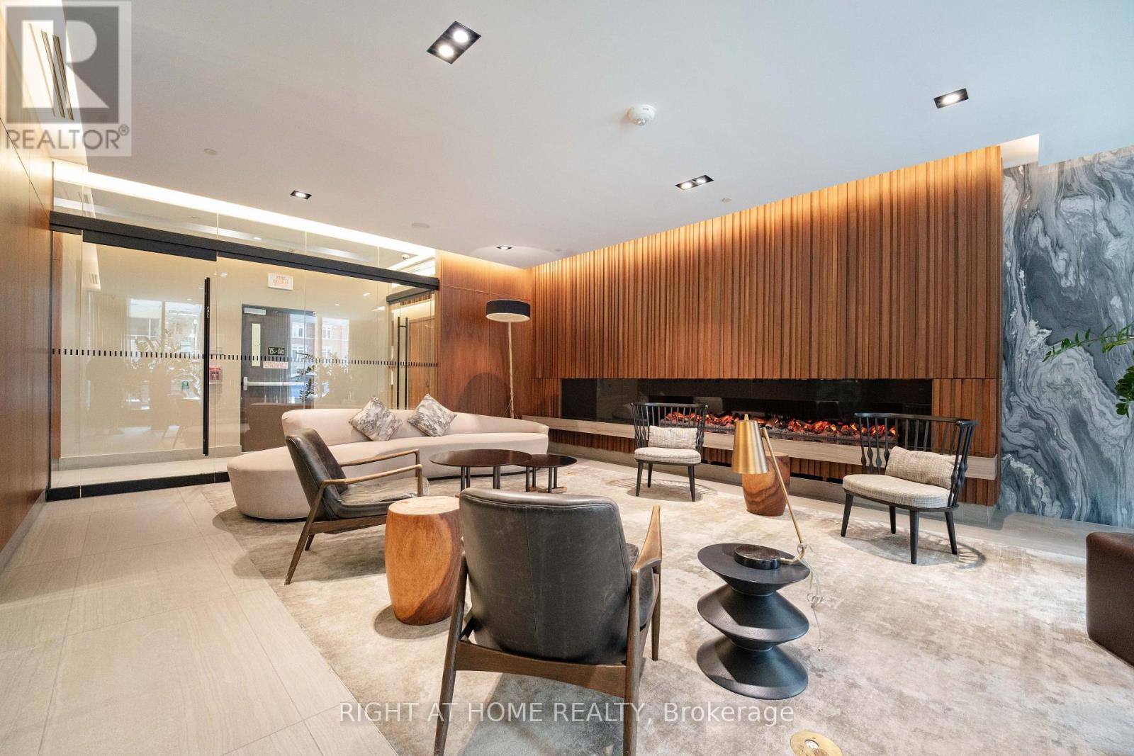 602 - 125 Redpath Avenue, Toronto, Ontario  M4P 1J5 - Photo 5 - C12724886