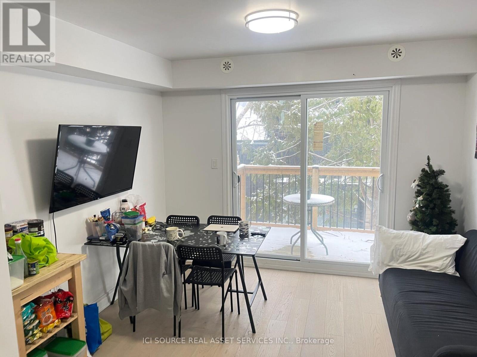 2 - 127 Borden Street, Toronto, Ontario  M5S 2N2 - Photo 2 - C12724918
