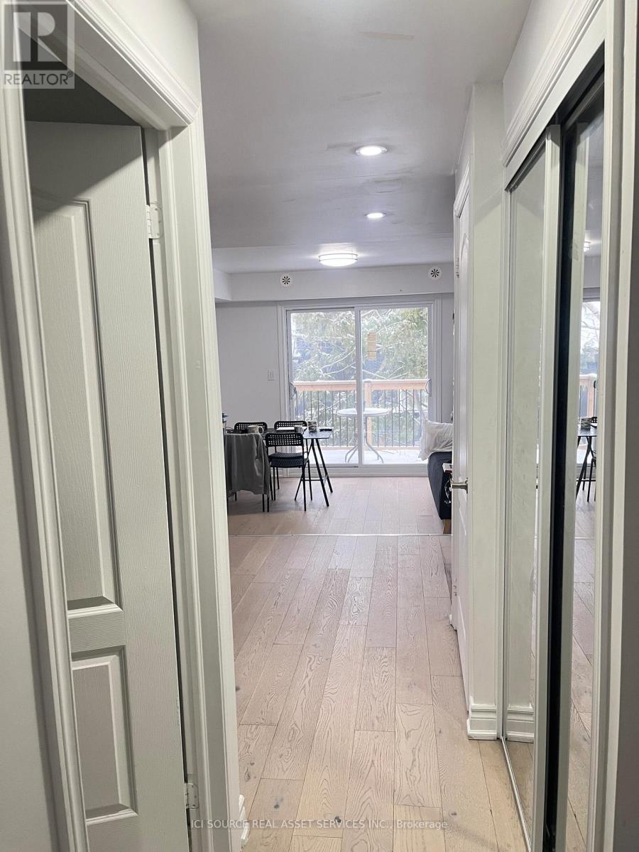 2 - 127 Borden Street, Toronto, Ontario  M5S 2N2 - Photo 9 - C12724918