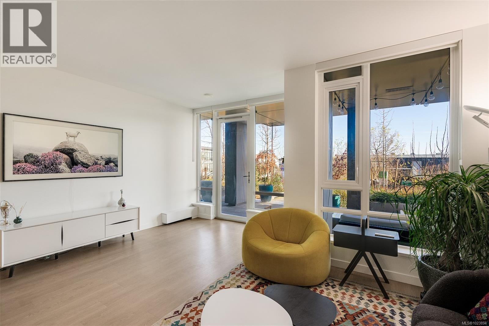 G112 369 Tyee Rd, Victoria, British Columbia  V9A 0B6 - Photo 10 - 1023894