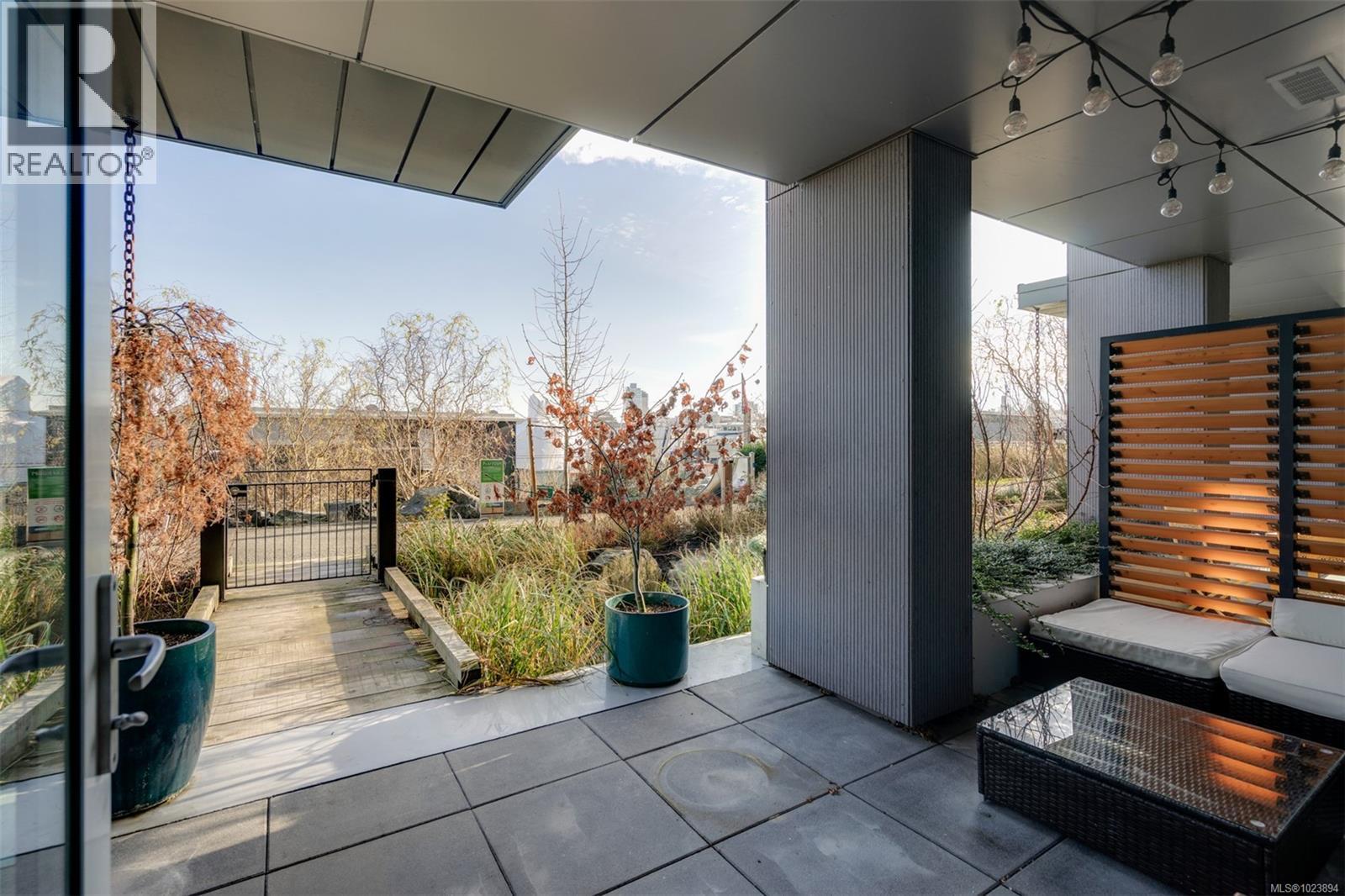 G112 369 Tyee Rd, Victoria, British Columbia  V9A 0B6 - Photo 13 - 1023894