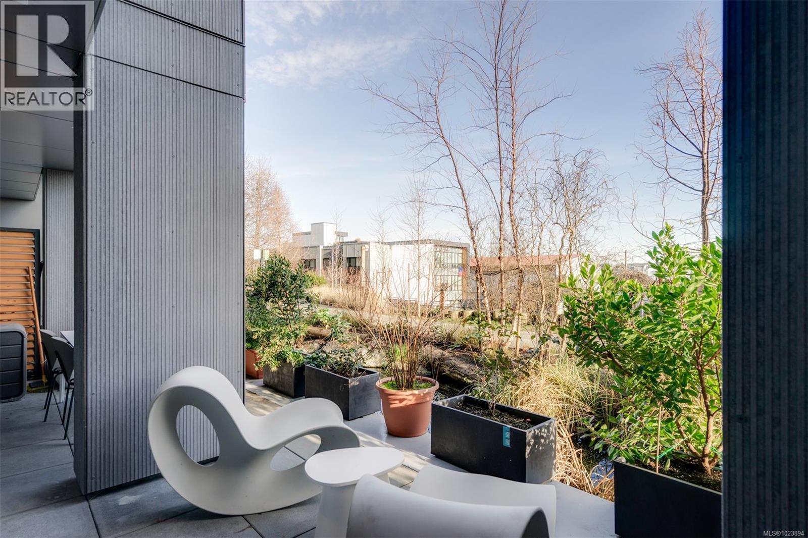 G112 369 Tyee Rd, Victoria, British Columbia  V9A 0B6 - Photo 14 - 1023894