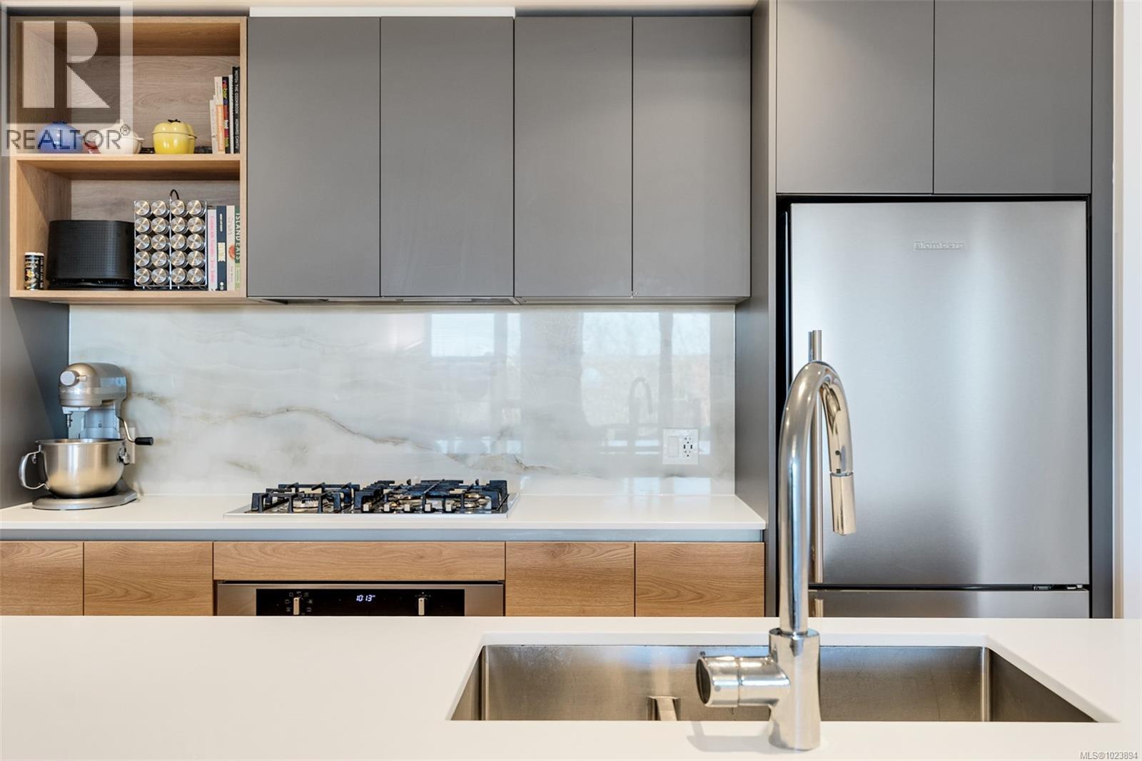 G112 369 Tyee Rd, Victoria, British Columbia  V9A 0B6 - Photo 26 - 1023894