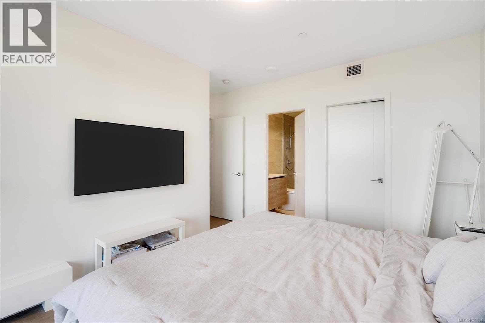 G112 369 Tyee Rd, Victoria, British Columbia  V9A 0B6 - Photo 34 - 1023894