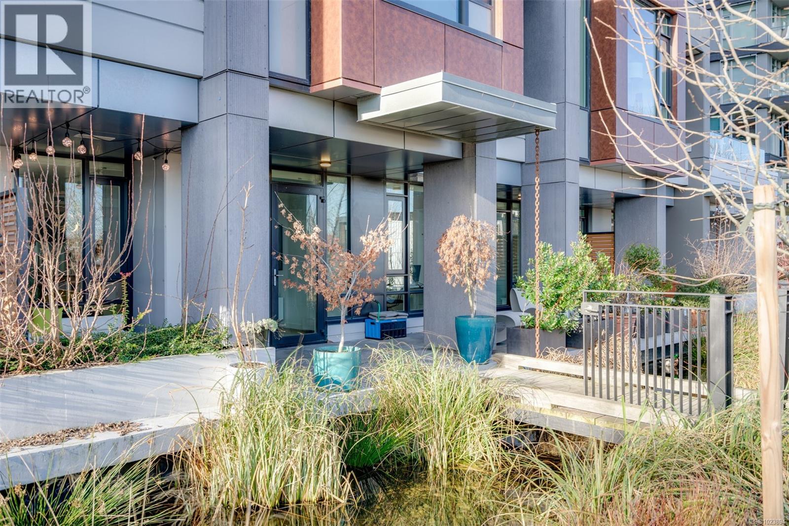 G112 369 Tyee Rd, Victoria, British Columbia  V9A 0B6 - Photo 44 - 1023894