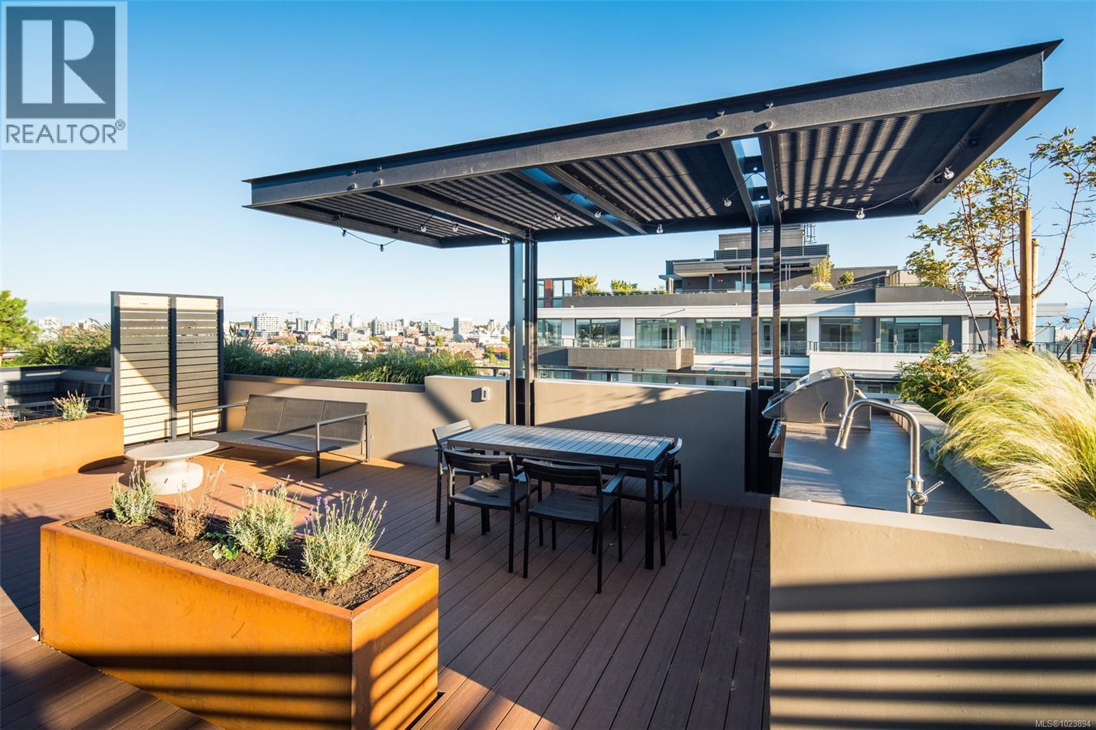 G112 369 Tyee Rd, Victoria, British Columbia  V9A 0B6 - Photo 59 - 1023894