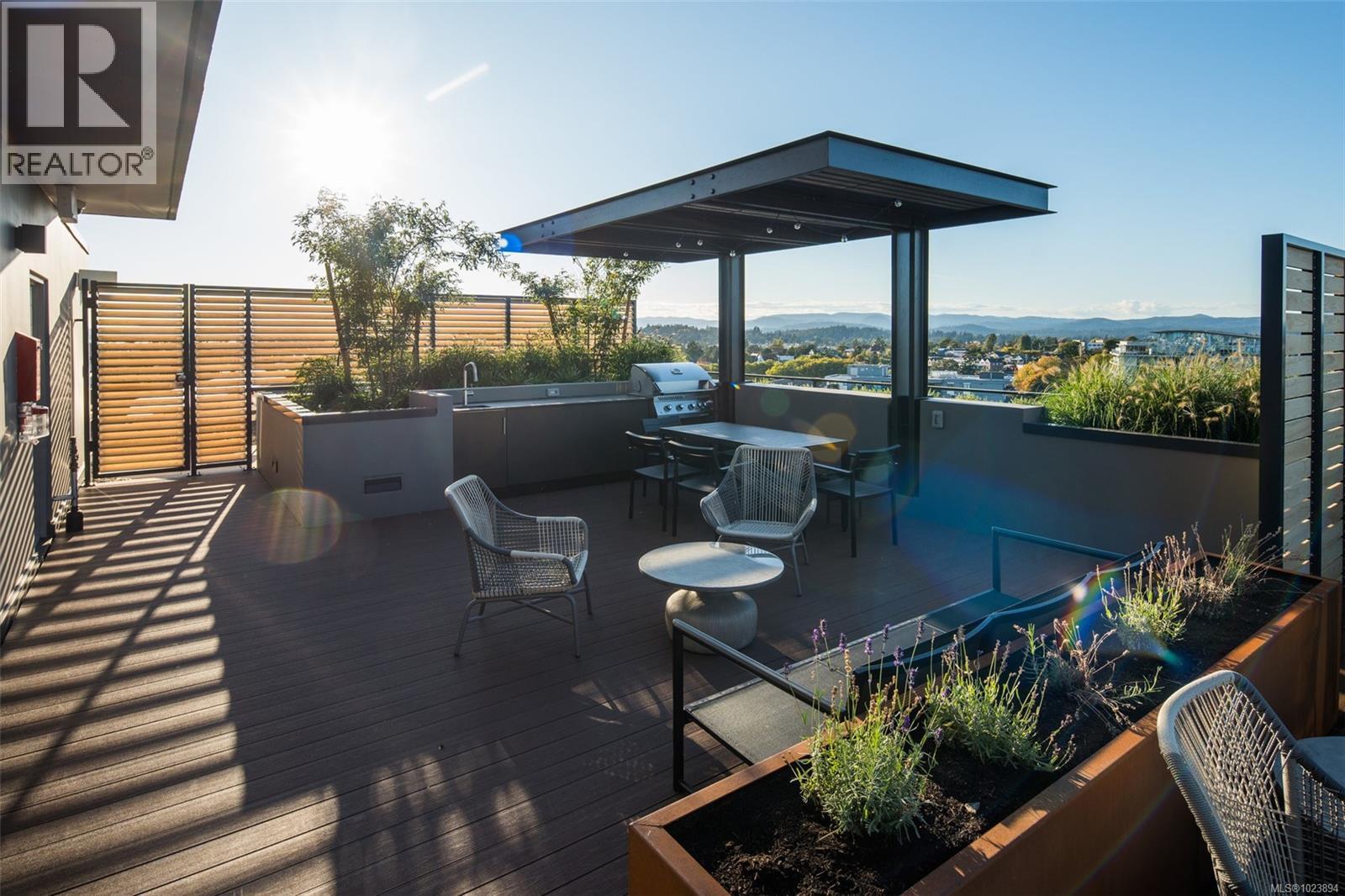 G112 369 Tyee Rd, Victoria, British Columbia  V9A 0B6 - Photo 62 - 1023894