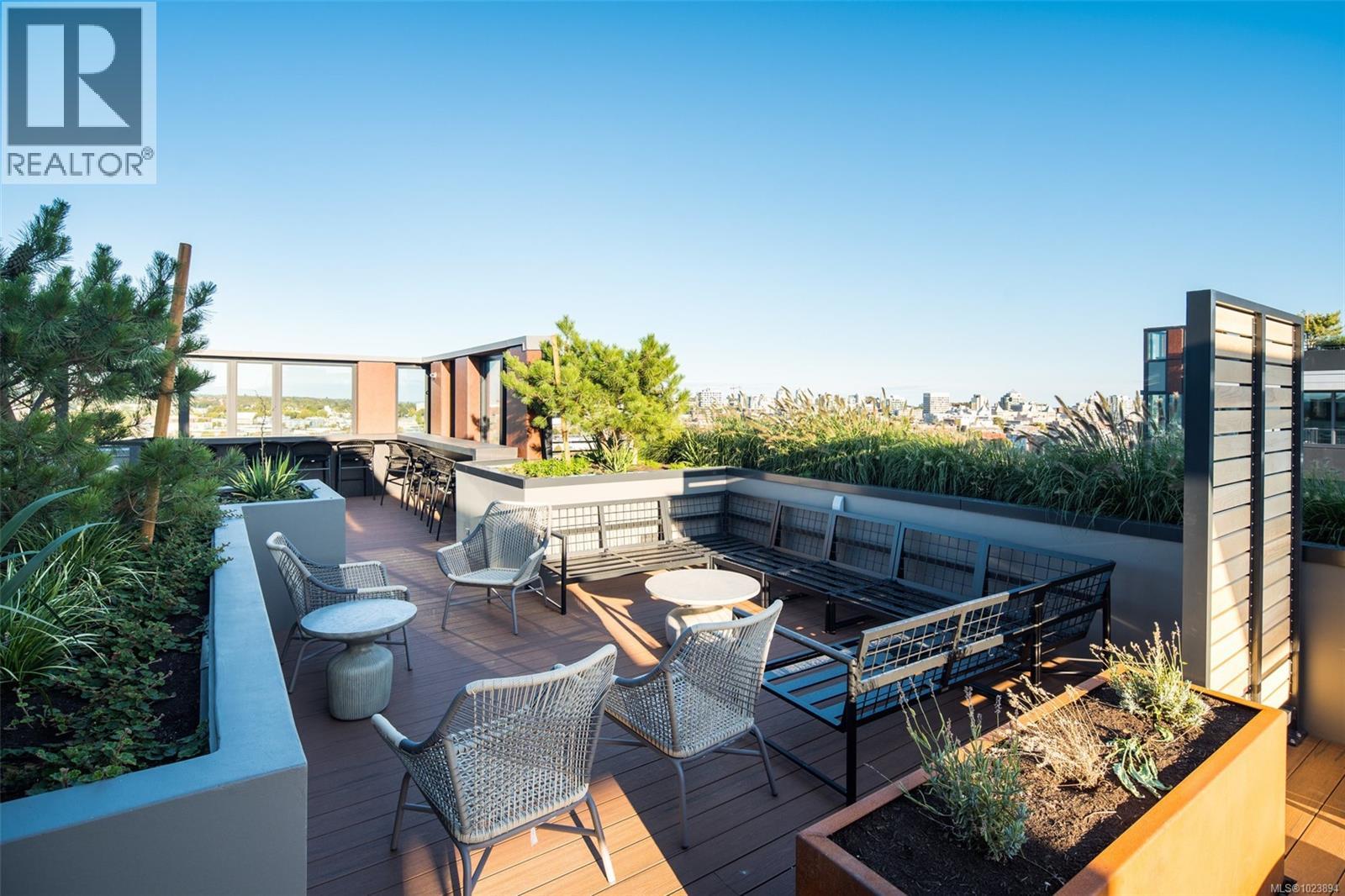 G112 369 Tyee Rd, Victoria, British Columbia  V9A 0B6 - Photo 63 - 1023894