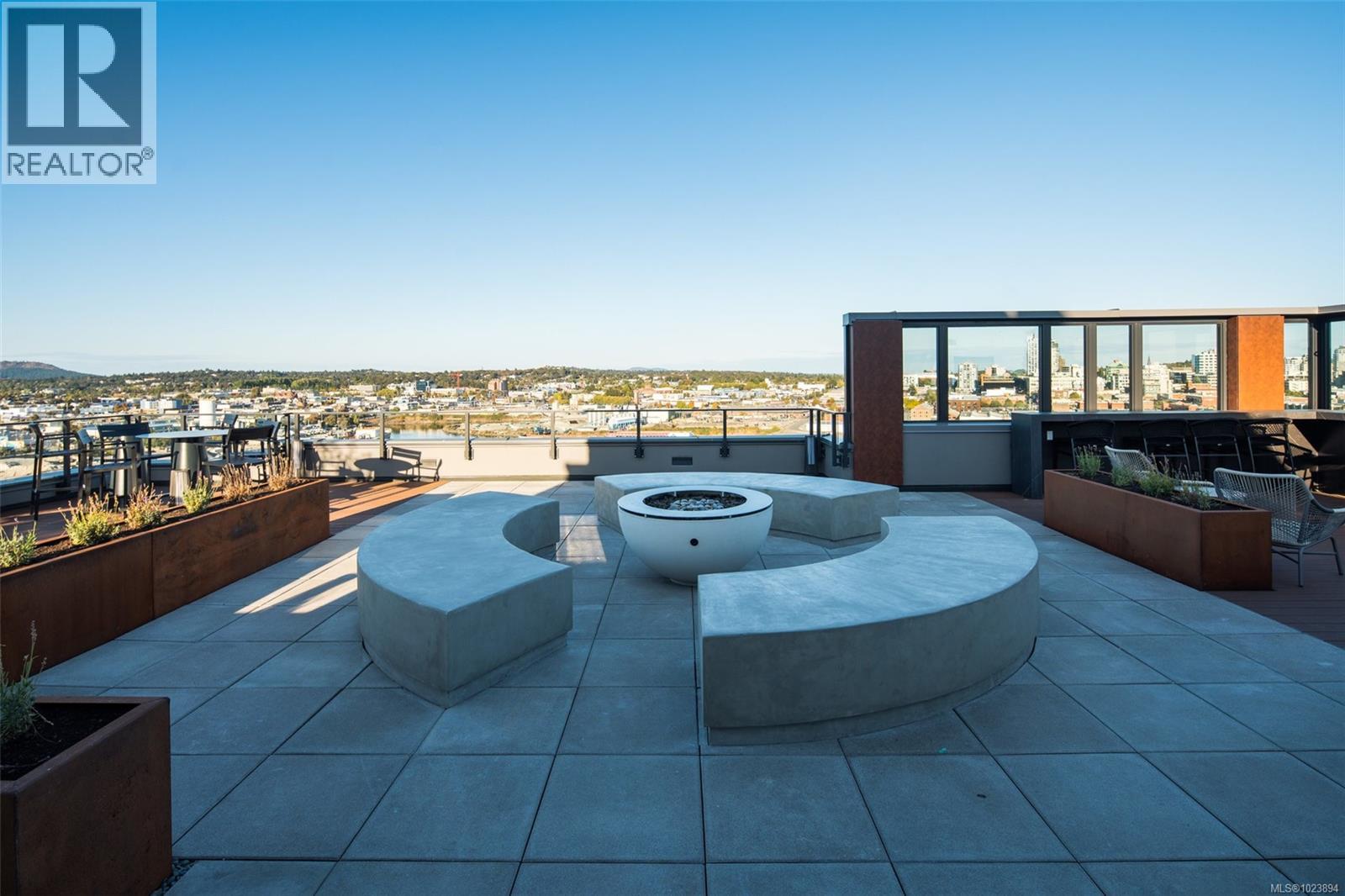 G112 369 Tyee Rd, Victoria, British Columbia  V9A 0B6 - Photo 64 - 1023894