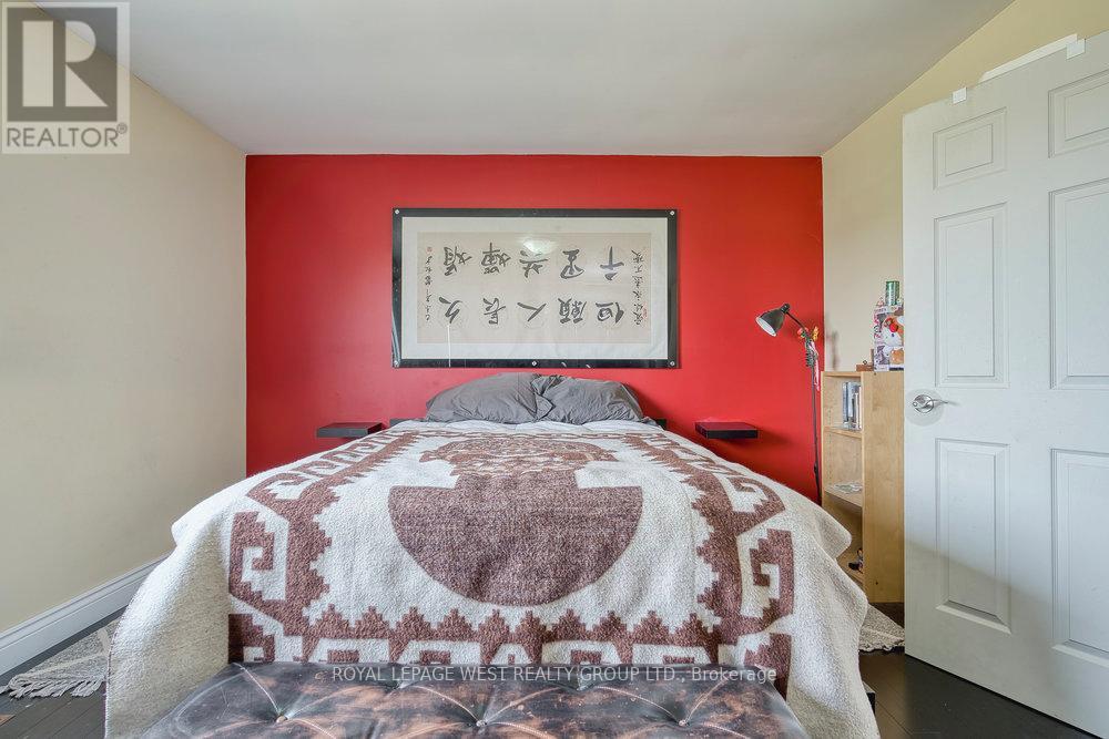 3 - 92 Twenty Ninth Street, Toronto, Ontario  M8W 3B2 - Photo 23 - W12659154