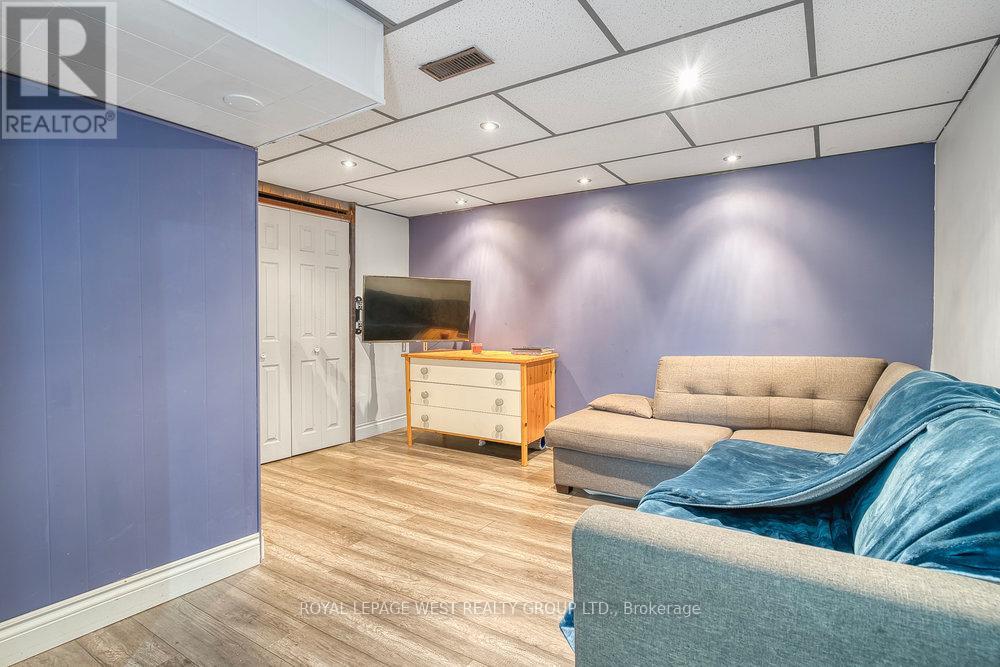 3 - 92 Twenty Ninth Street, Toronto, Ontario  M8W 3B2 - Photo 30 - W12659154