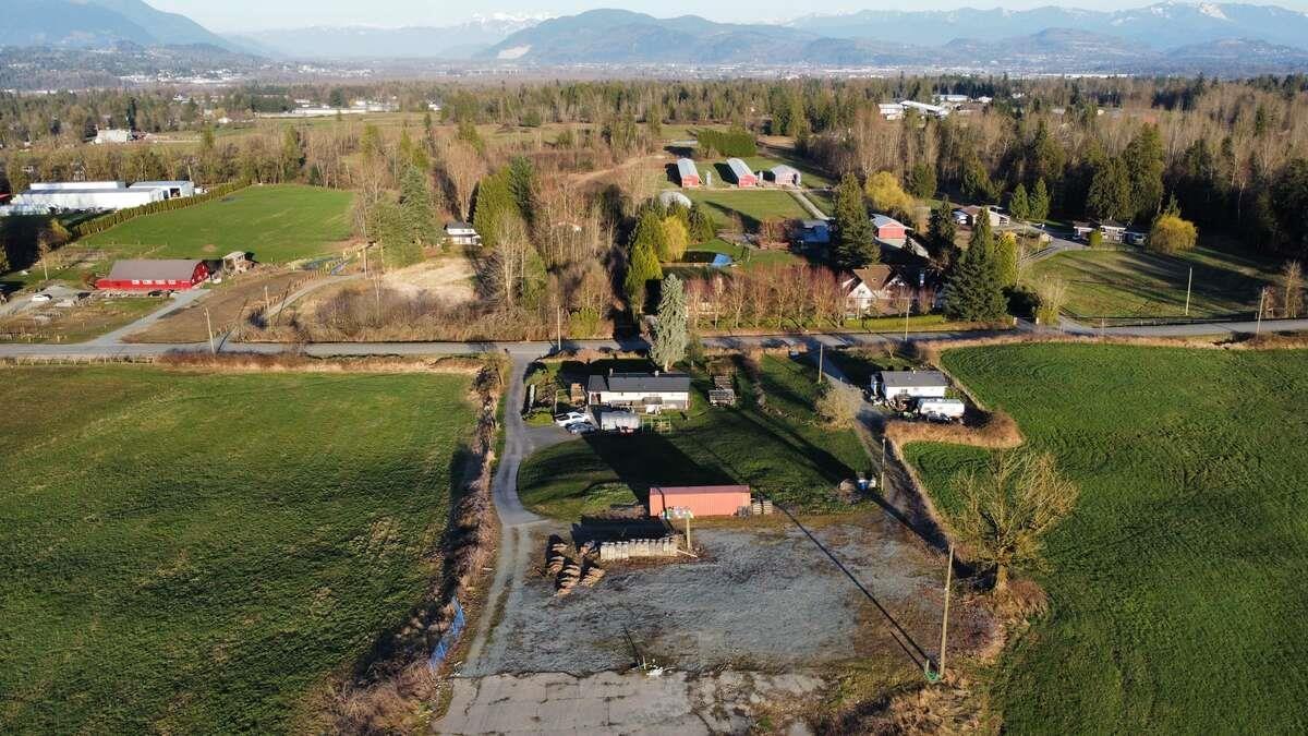 6077 Ross Road, Abbotsford, British Columbia  V4X 1Z1 - Photo 17 - R3082618