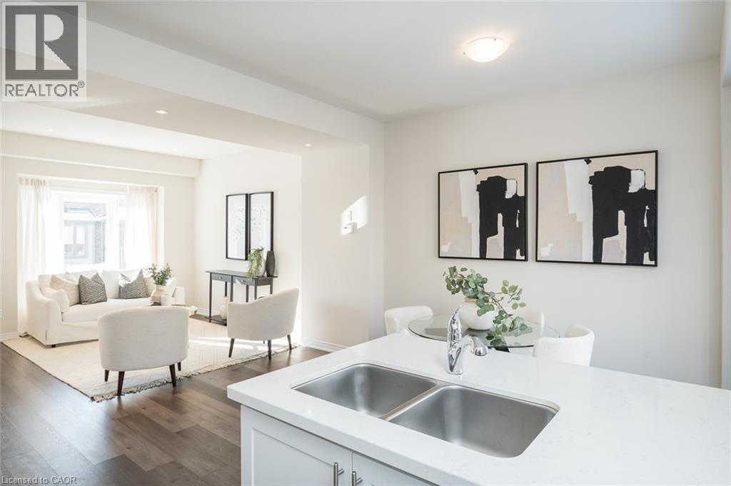 19 Picardy Drive Unit# 18, Stoney Creek, Ontario  L8J 2T7 - Photo 13 - 40800589