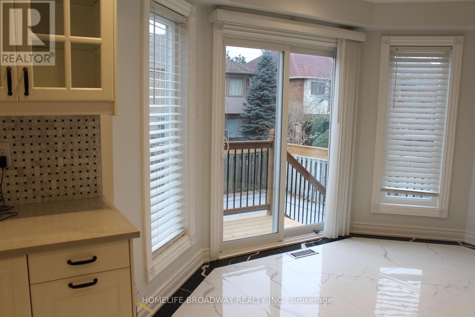 5202 Buttermill Court, Mississauga, Ontario  L5V 1S4 - Photo 22 - W12724902