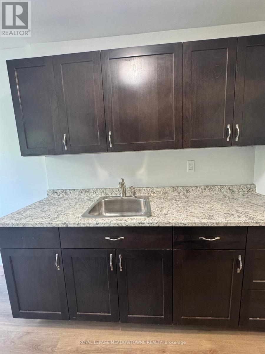 2a - 8 Cherry Street, Halton Hills, Ontario  L7G 3J8 - Photo 7 - W12724922