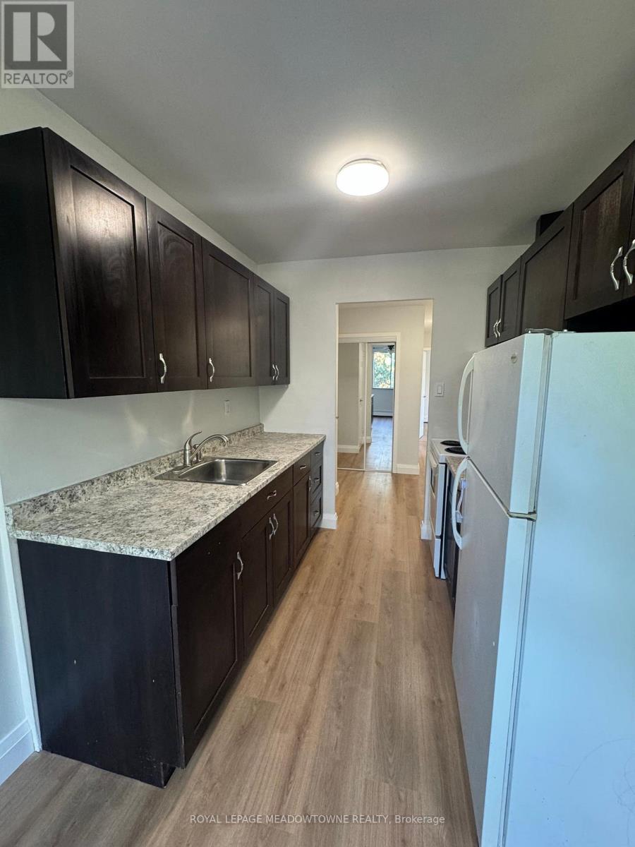 2a - 8 Cherry Street, Halton Hills, Ontario  L7G 3J8 - Photo 8 - W12724922