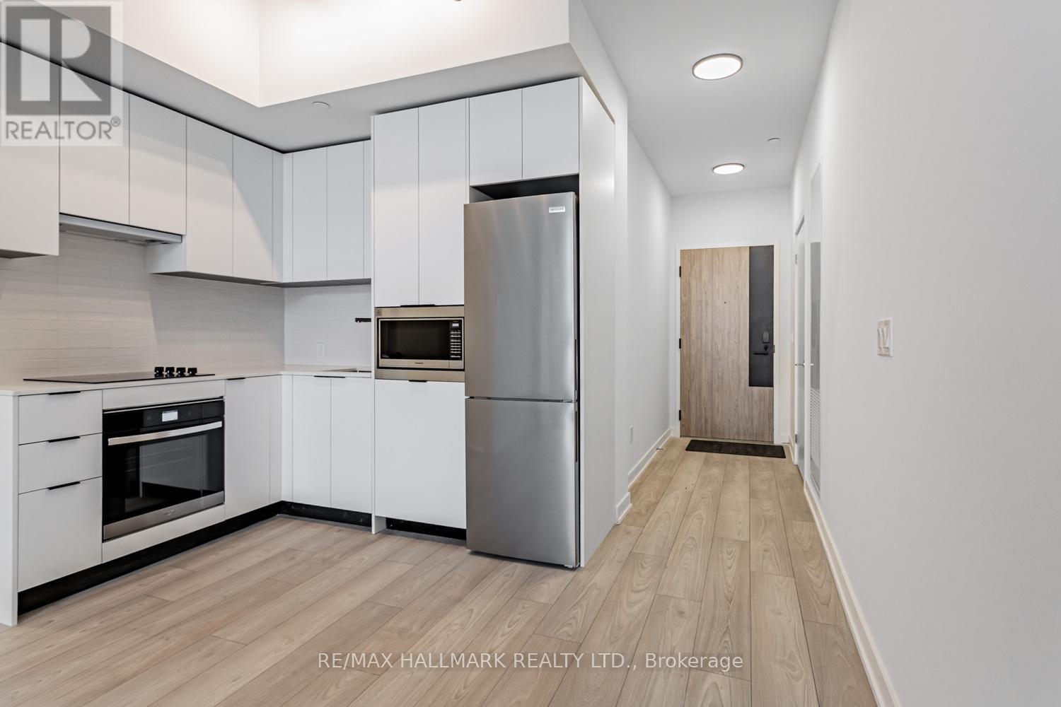 912 - 1007 The Queensway, Toronto, Ontario  M8Z 6C7 - Photo 4 - W12724958